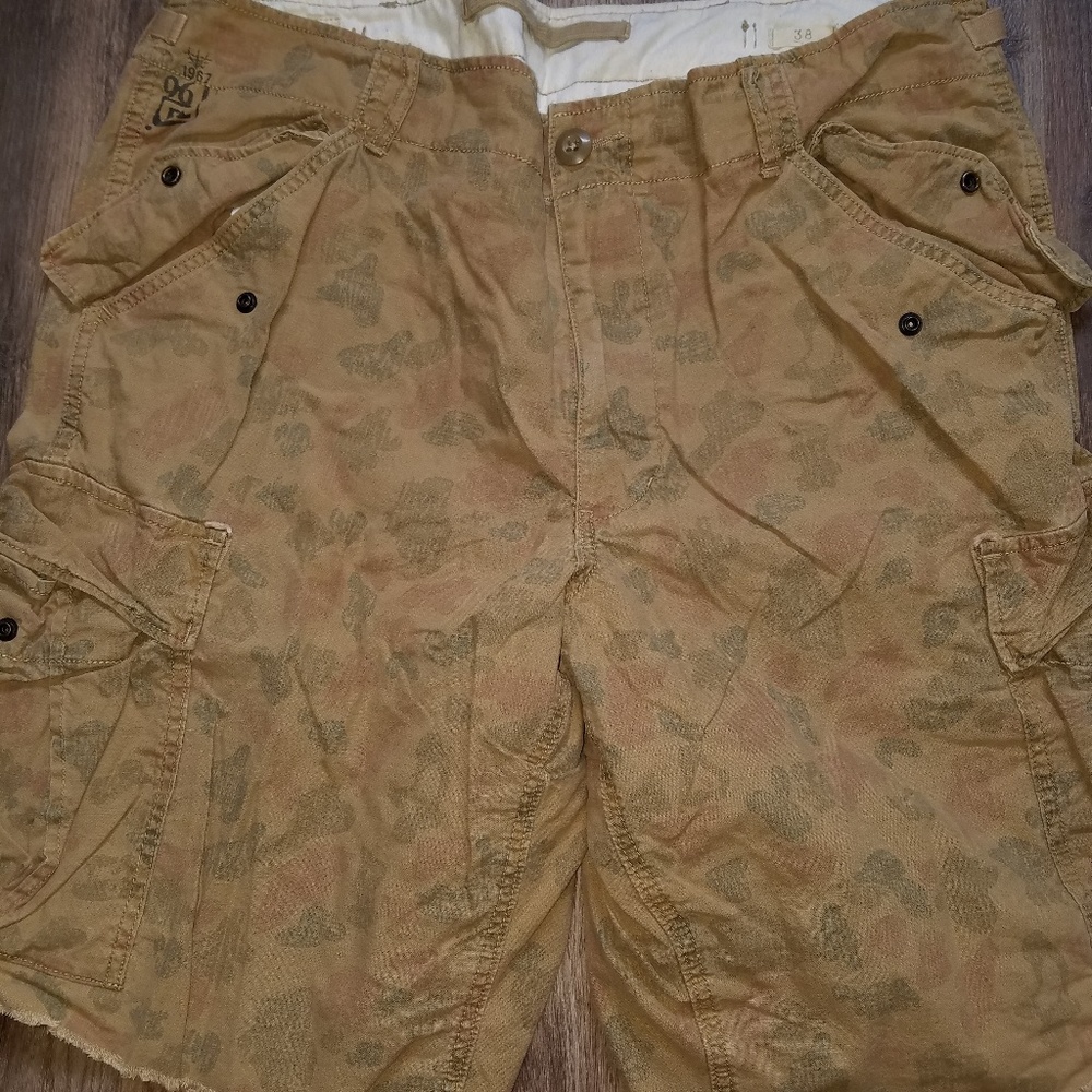 Men's camo shorts